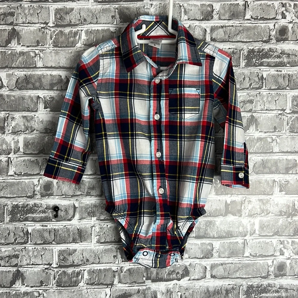 Carters - Picture 1 of 6